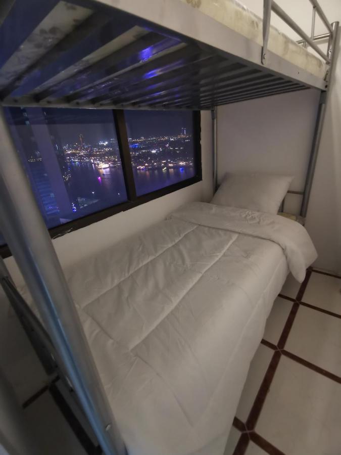 Cloud9 Hostel 두바이 외부 사진